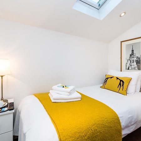 Riverbank Stay London Ngoại thất bức ảnh
