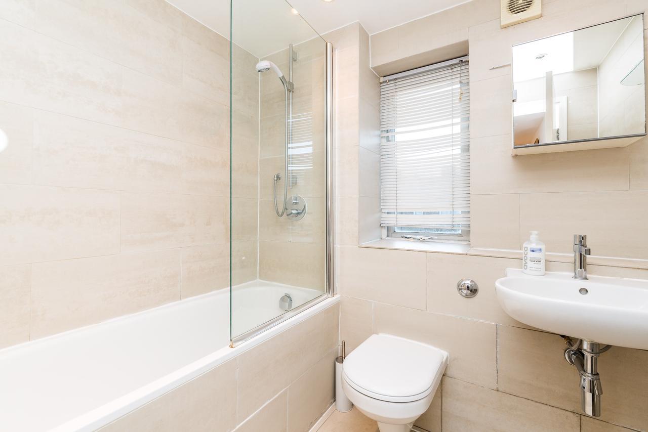 Riverbank Stay London Ngoại thất bức ảnh