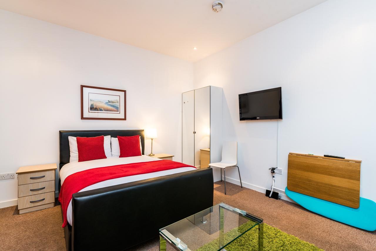 Riverbank Stay London Ngoại thất bức ảnh