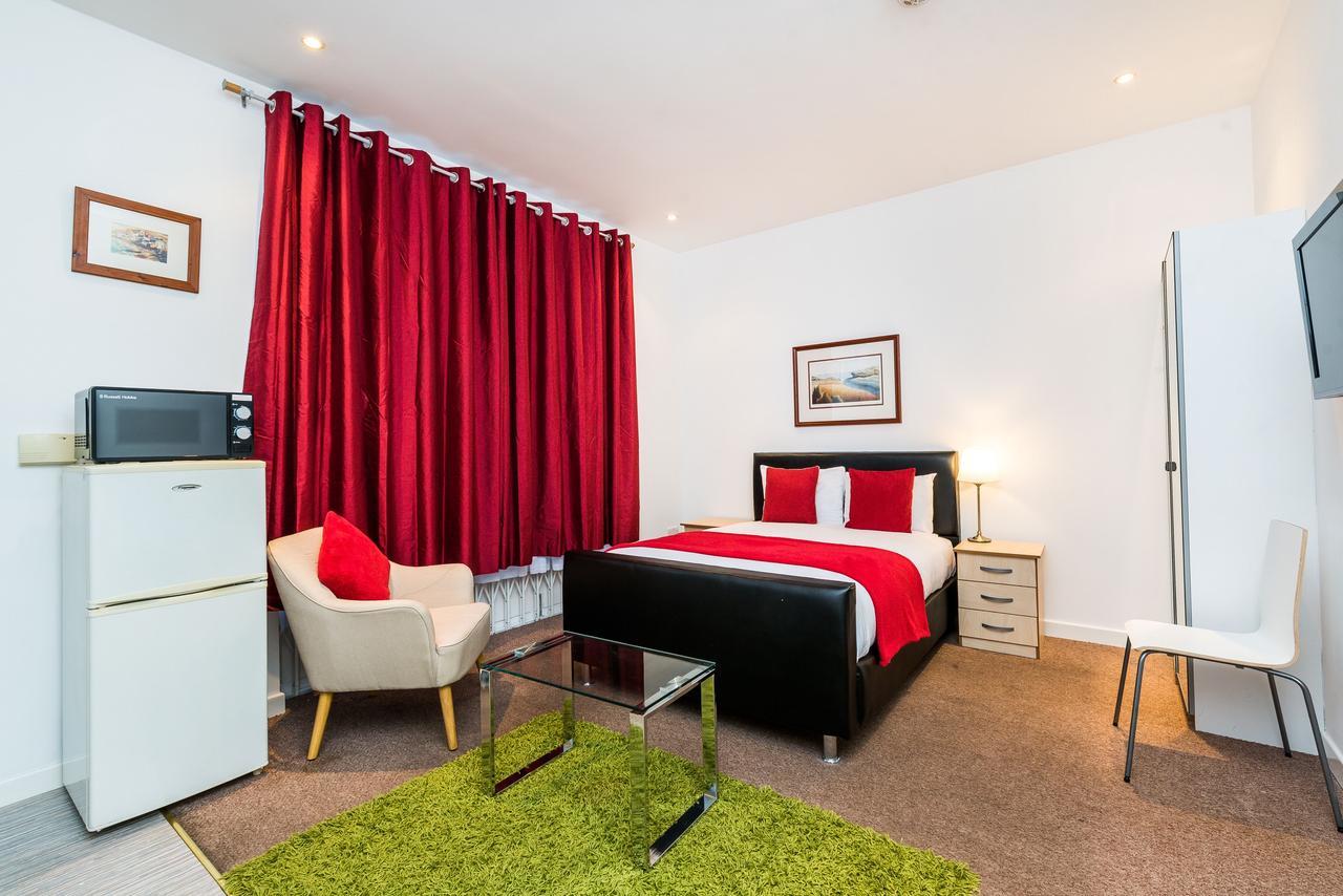 Riverbank Stay London Ngoại thất bức ảnh